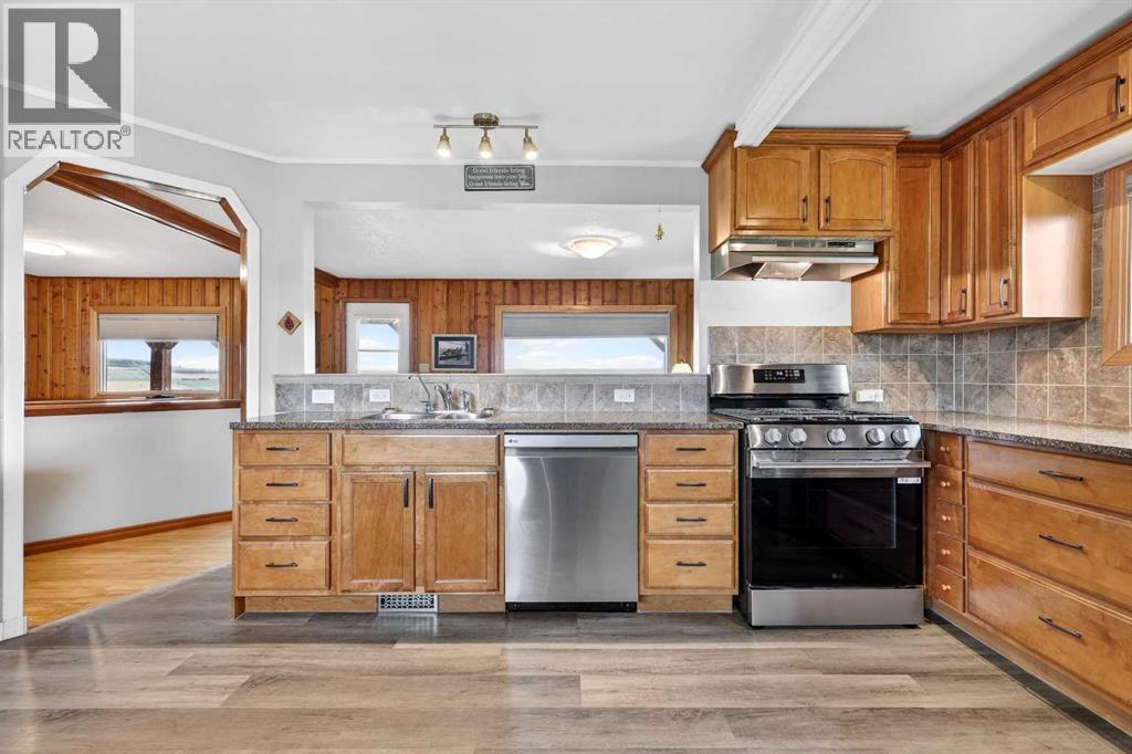 112239 402 Avenue W, Rural Foothills County, Alberta  T1S 6E1 - Photo 10 - A2307122