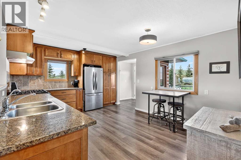 112239 402 Avenue W, Rural Foothills County, Alberta  T1S 6E1 - Photo 8 - A2307122