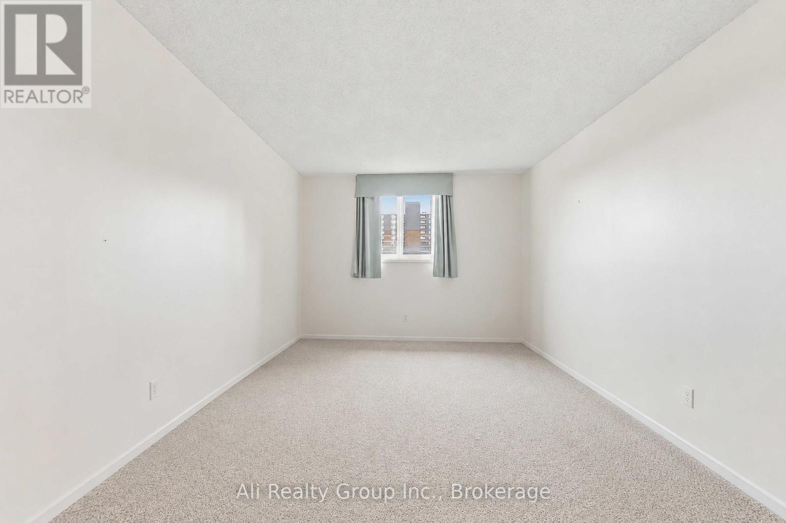 610 - 1705 Playfair Drive, Ottawa, Ontario  K1H 8P6 - Photo 18 - X13134022