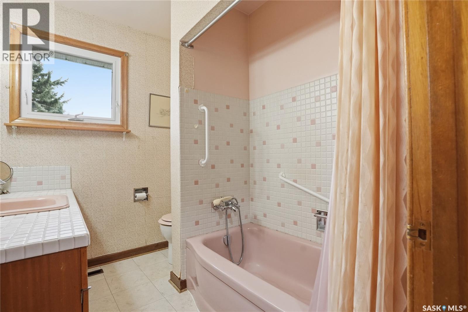 517 Copland Crescent, Saskatoon, Saskatchewan  S7H 2Z4 - Photo 32 - SK036019