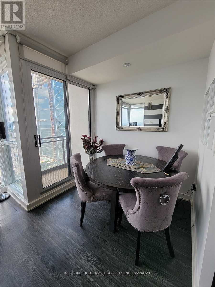 3605 - 25 Capreol Court, Toronto, Ontario  M5V 3Z7 - Photo 11 - C13138754