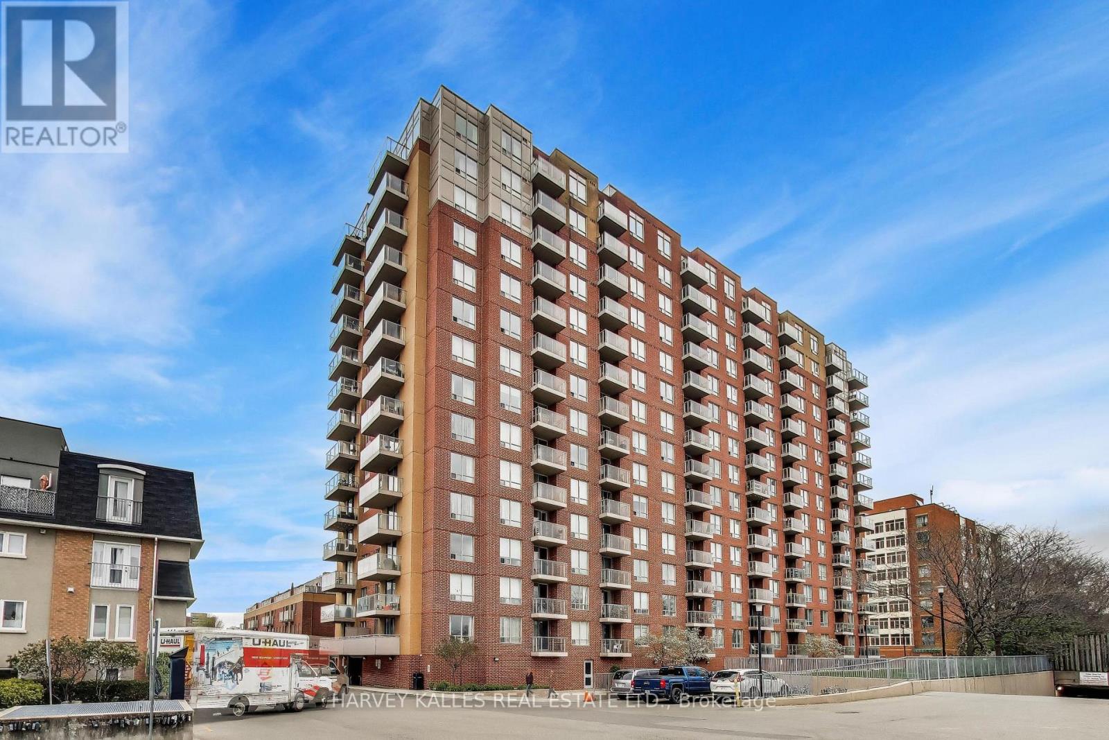 401 - 1369 Bloor Street W, Toronto, Ontario  M6P 4J4 - Photo 4 - C13138756