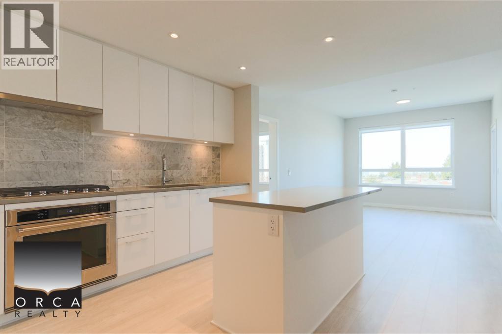 407 110 17th Street, North Vancouver, British Columbia  V7L 0K4 - Photo 2 - R3124544