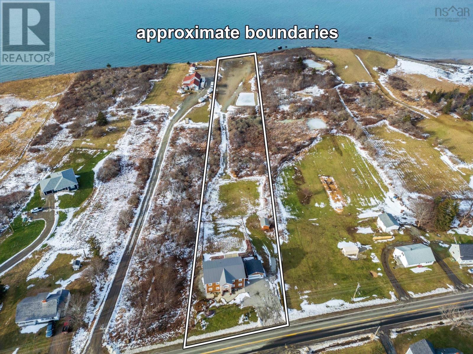 3387 Highway 1, Belliveaus Cove, Nova Scotia  B0W 3T0 - Photo 3 - 202600635