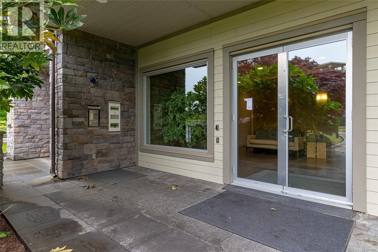 203 3230 Selleck Way, Colwood, British Columbia  V9C 0E6 - Photo 9 - 1037078