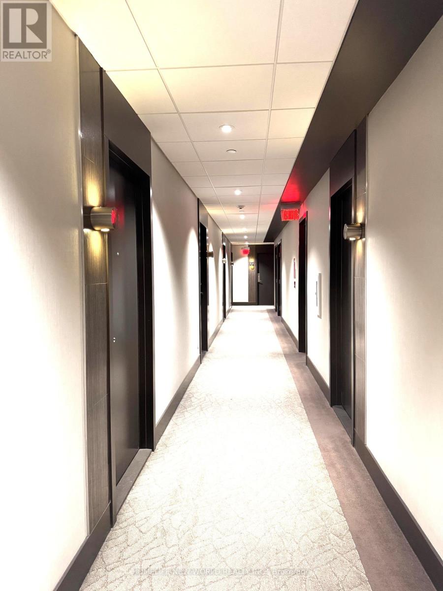 503 - 1830 Bloor Street W, Toronto, Ontario  M6P 3K6 - Photo 4 - W13138742