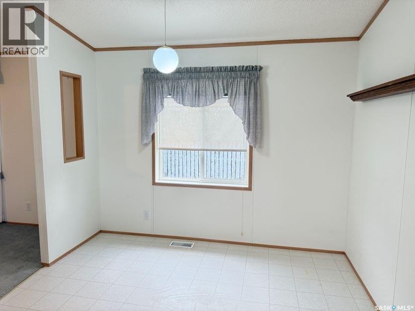 310 Christie Street, Outlook, Saskatchewan  S0L 2N0 - Photo 11 - SK036215