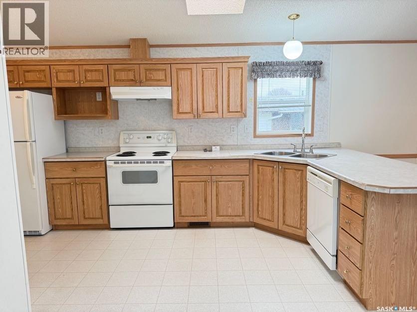 310 Christie Street, Outlook, Saskatchewan  S0L 2N0 - Photo 13 - SK036215