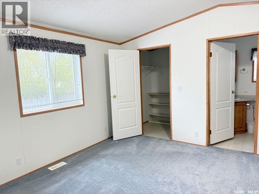 310 Christie Street, Outlook, Saskatchewan  S0L 2N0 - Photo 18 - SK036215