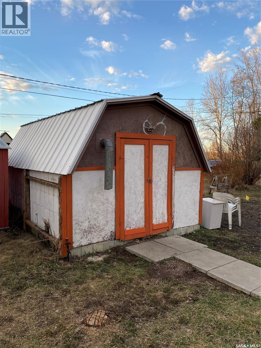 206 Albert Street, Hudson Bay, Saskatchewan  S0E 0Y0 - Photo 16 - SK036033