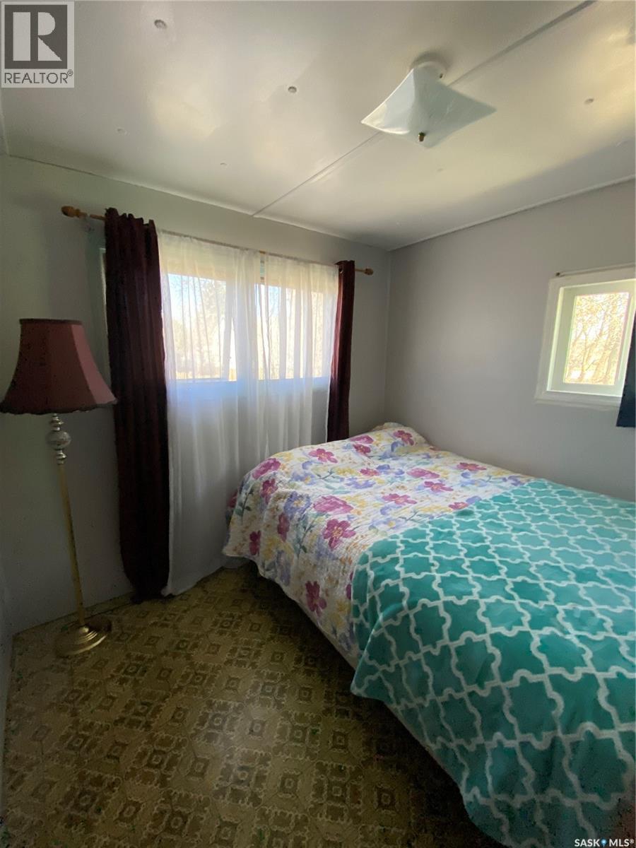 206 Albert Street, Hudson Bay, Saskatchewan  S0E 0Y0 - Photo 9 - SK036033