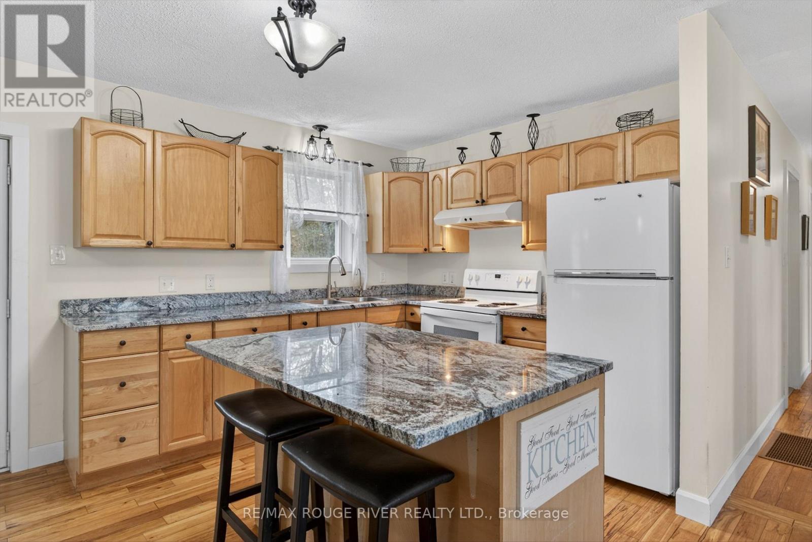 31 Station Road, Madoc, Ontario  K0K 1Y0 - Photo 2 - X13138746