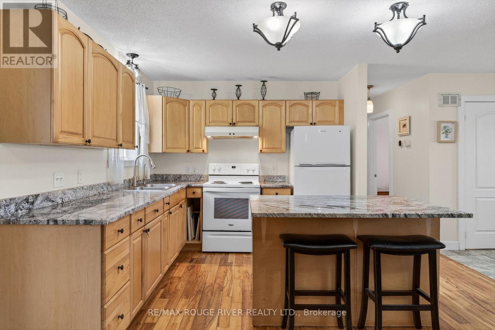 31 Station Road, Madoc, Ontario  K0K 1Y0 - Photo 3 - X13138746