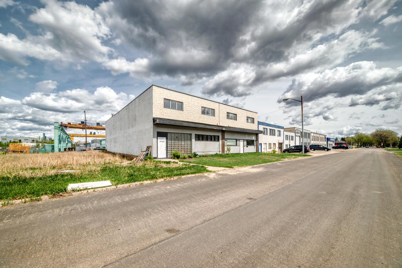 9938  70 Avenue Nw, Edmonton, Alberta  T6E 0V7 - Photo 29 - 44893967