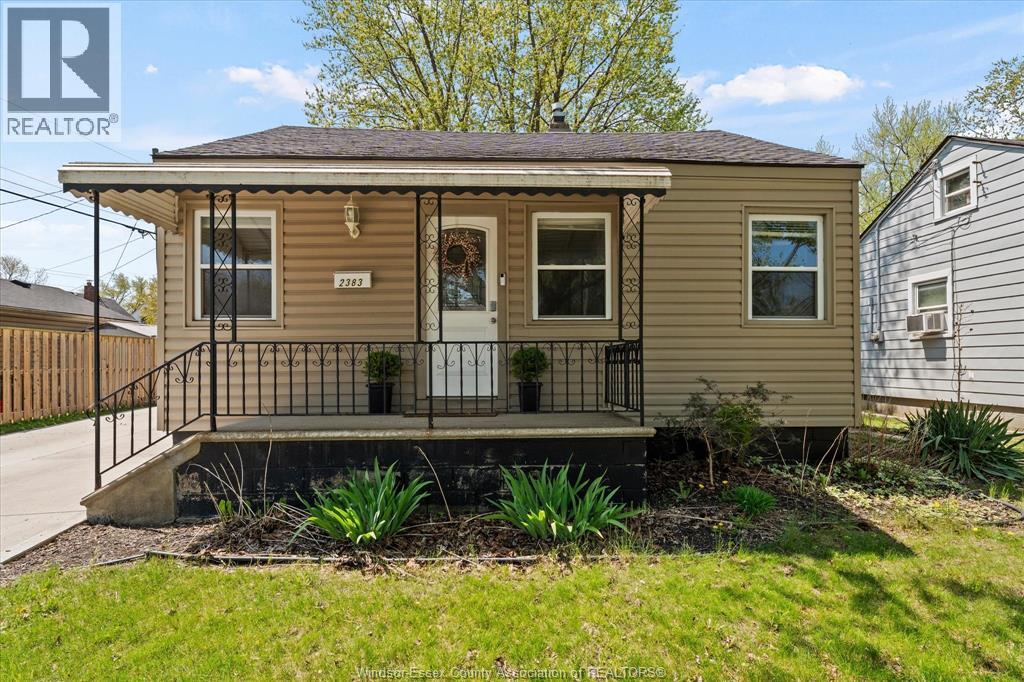 2383 ELSMERE, Windsor, Ontario