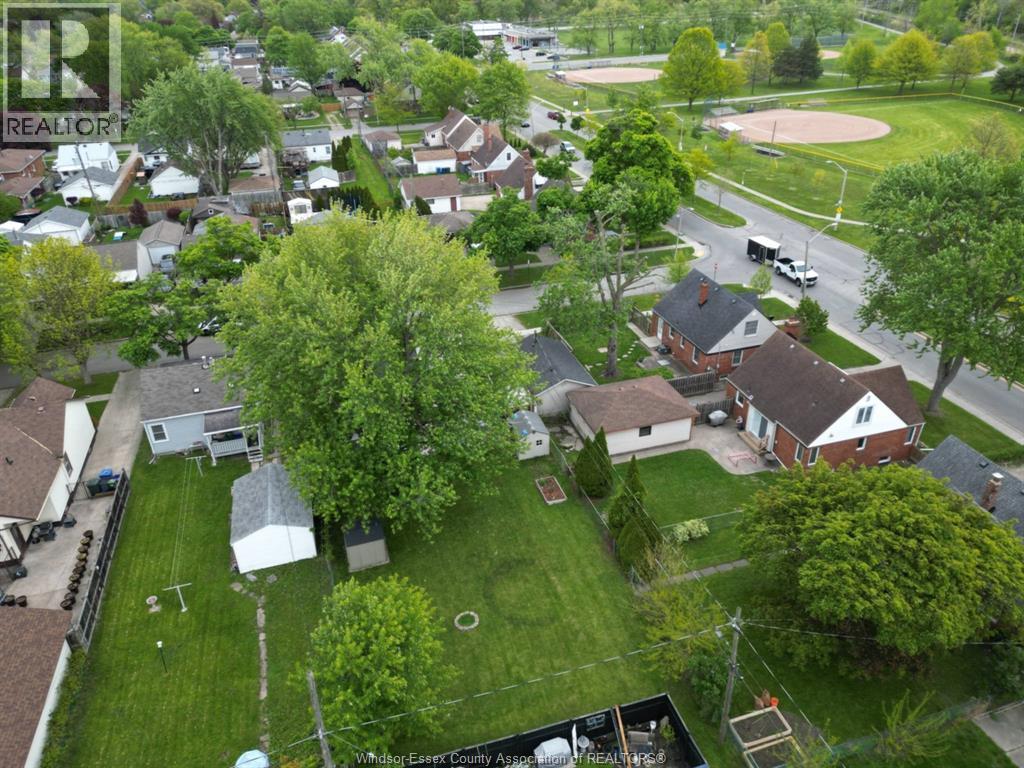 2383 Elsmere, Windsor, Ontario  N8W 2C9 - Photo 27 - 26009132