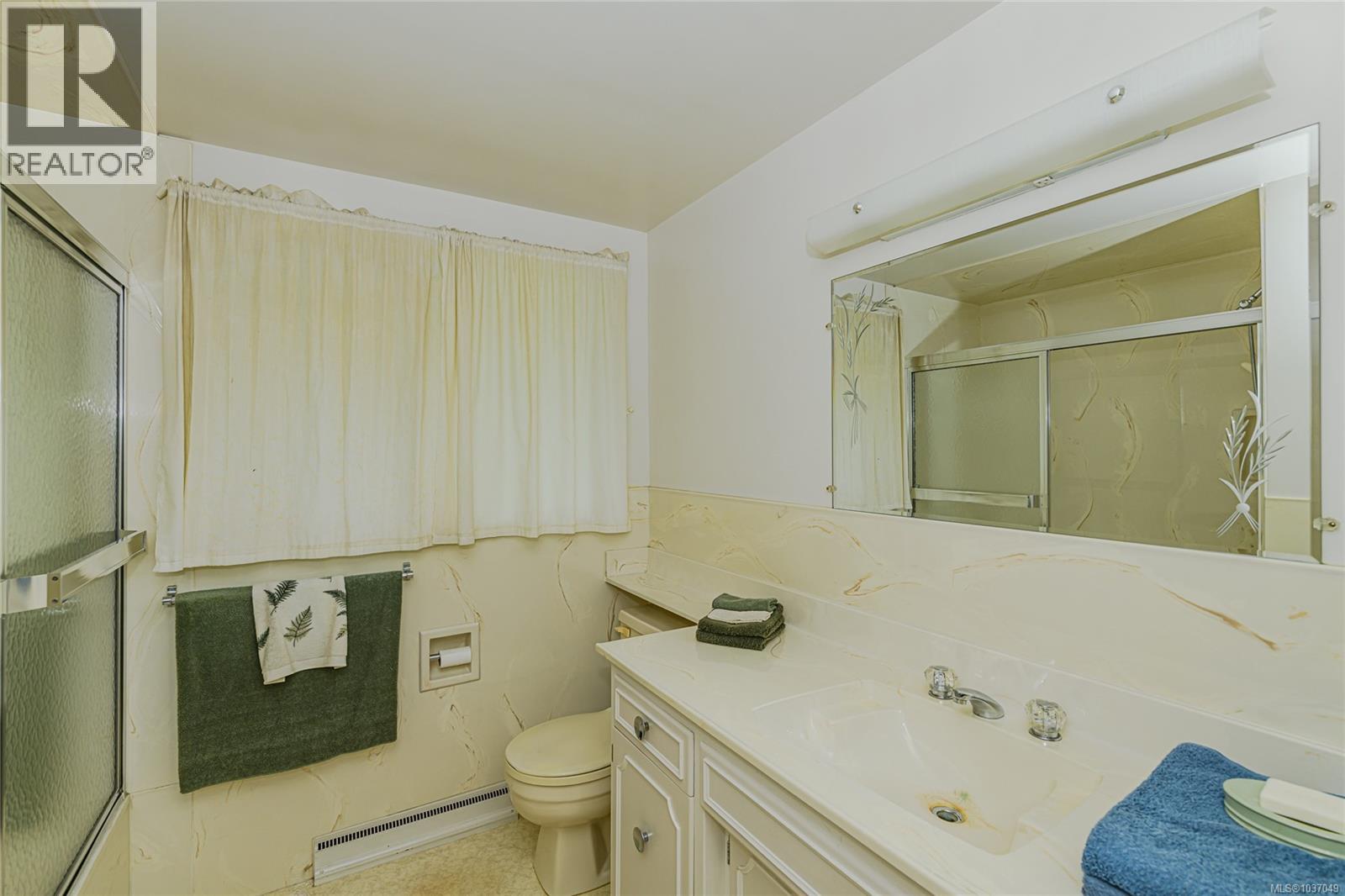 3785 Raymond St S, Saanich, British Columbia  V8Z 4K2 - Photo 20 - 1037049