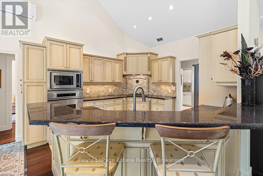 38 Copeland Creek Drive, Tiny, Ontario L9M 0M3 - Photo 7 - S13138816