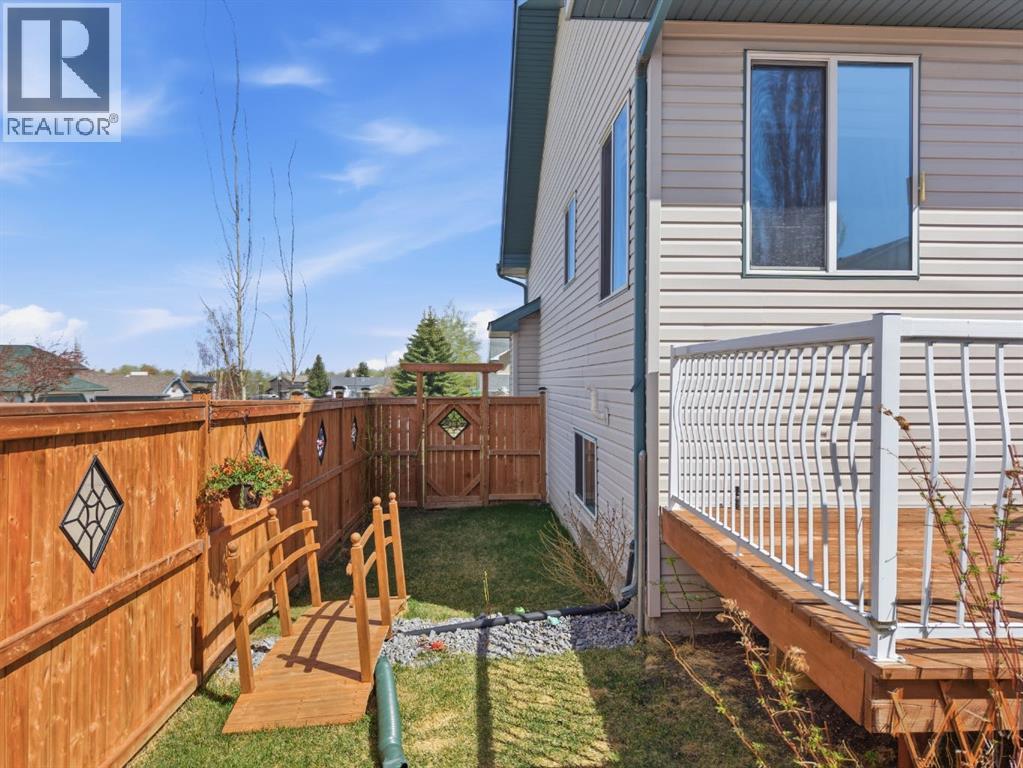 1 Pell Close, Sylvan Lake, Alberta  T4S 1W8 - Photo 38 - A2309405