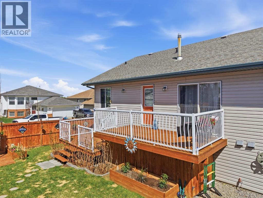 1 Pell Close, Sylvan Lake, Alberta  T4S 1W8 - Photo 34 - A2309405