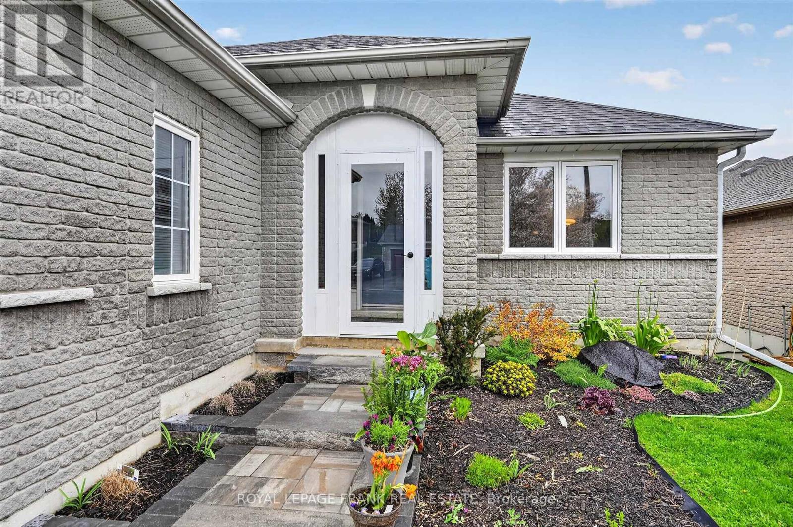 1151 Baker Street, Peterborough, Ontario  K9H 7P9 - Photo 4 - X13138802