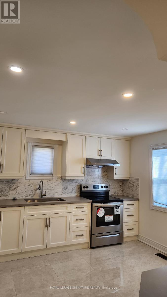 126 Olive Avenue, Toronto, Ontario  M2N 4P1 - Photo 5 - C13138770