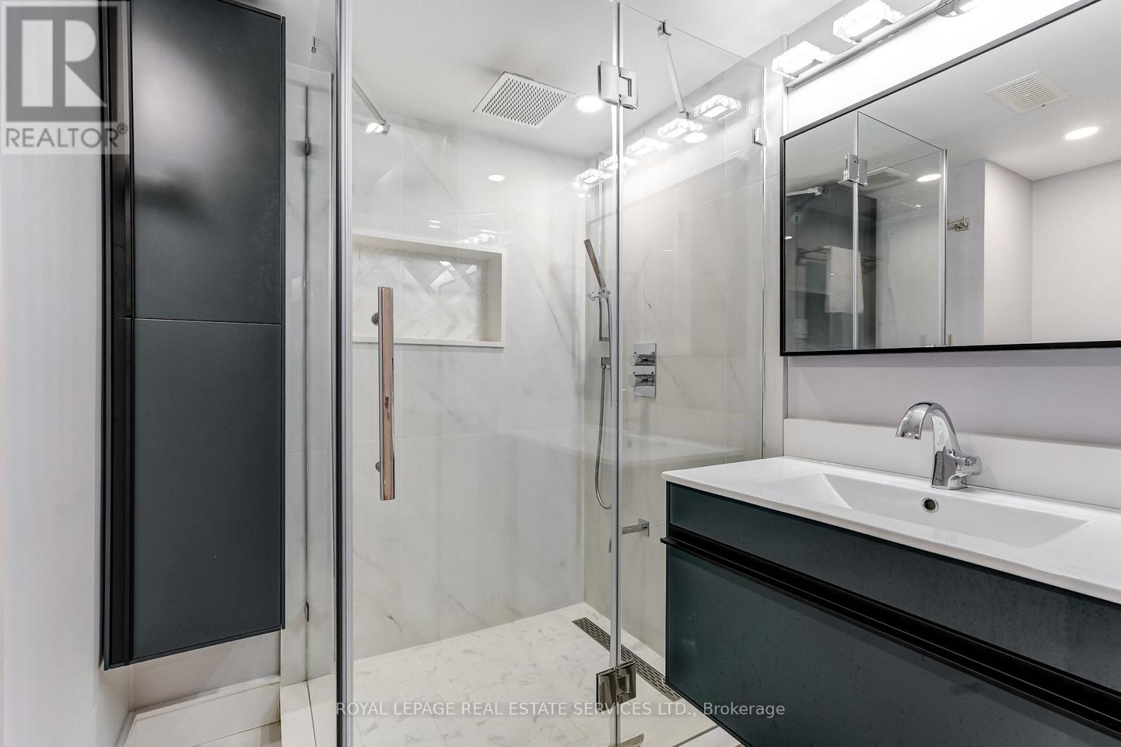 3592 Cherrington Crescent, Mississauga, Ontario L5L 5C4 - Photo 32 - W13138408
