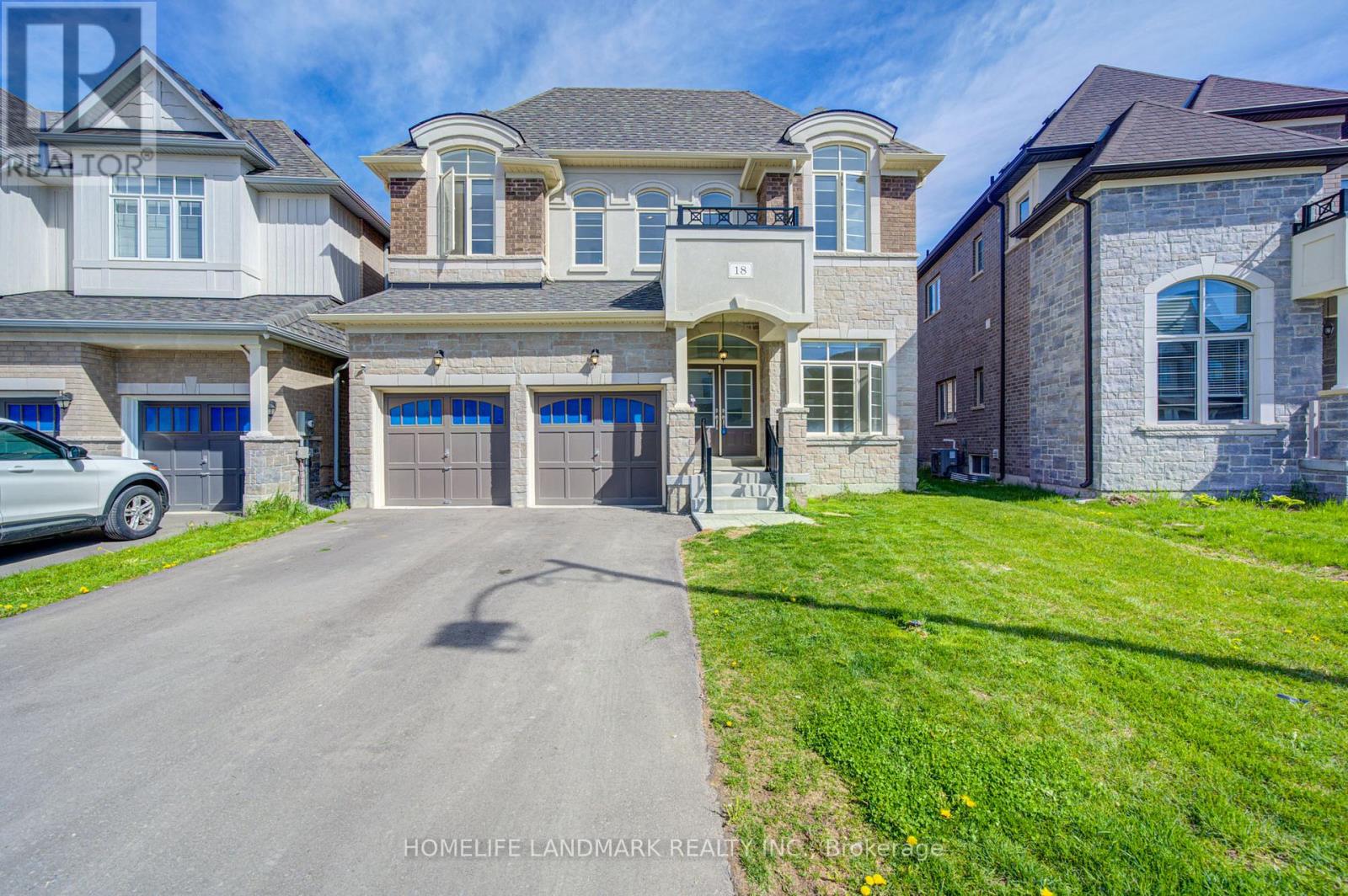 18 Kenneth Ross Crescent, East Gwillimbury, Ontario  L9N 0T7 - Photo 3 - N13138780