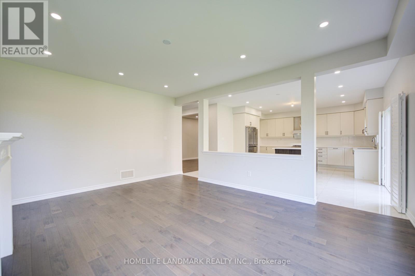 18 Kenneth Ross Crescent, East Gwillimbury, Ontario  L9N 0T7 - Photo 30 - N13138780
