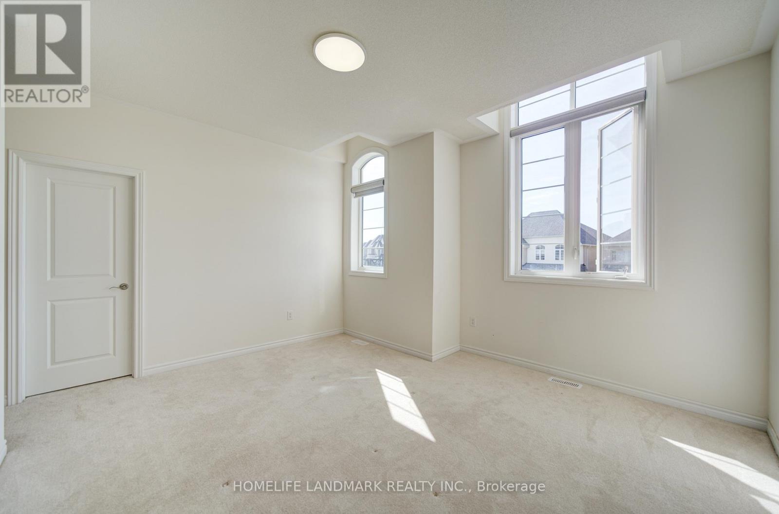 18 Kenneth Ross Crescent, East Gwillimbury, Ontario  L9N 0T7 - Photo 37 - N13138780