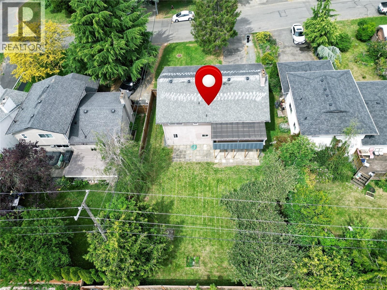 1825 Fairhurst Ave, Saanich, British Columbia  V8N 1P5 - Photo 38 - 1037143