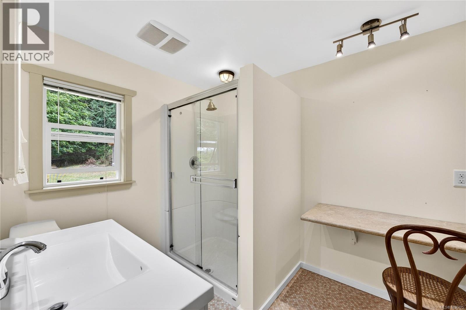 165 Pallot Way, Salt Spring, British Columbia  V8K 2N5 - Photo 19 - 1036715