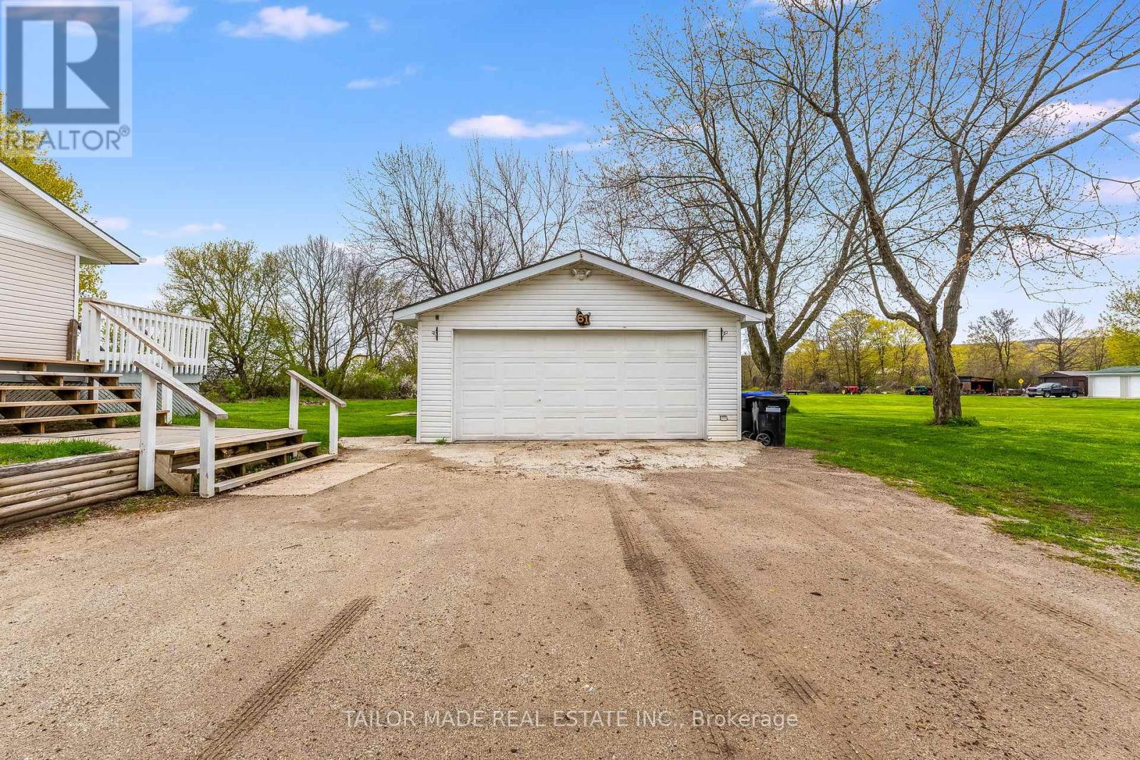 61 George Street, Clearview (Creemore), Ontario  L0M 1G0 - Photo 5 - S13138846