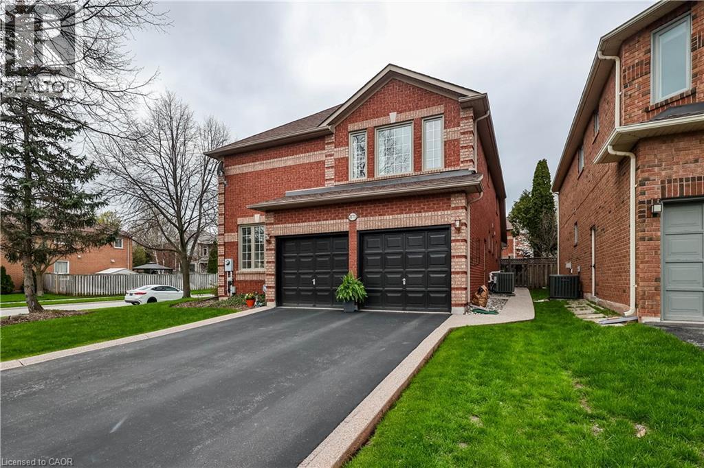2175 Grand Ravine Drive, Oakville, Ontario  L6H 6B2 - Photo 4 - 40827731