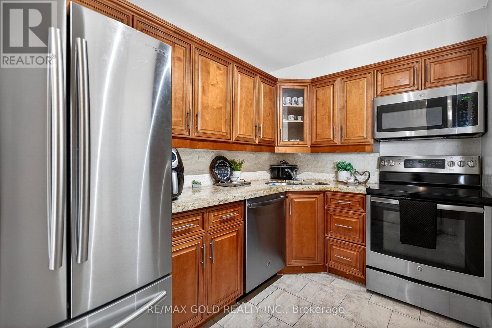 1911 - 35 Trailwood Drive, Mississauga, Ontario  L4Z 3L6 - Photo 22 - W13138766