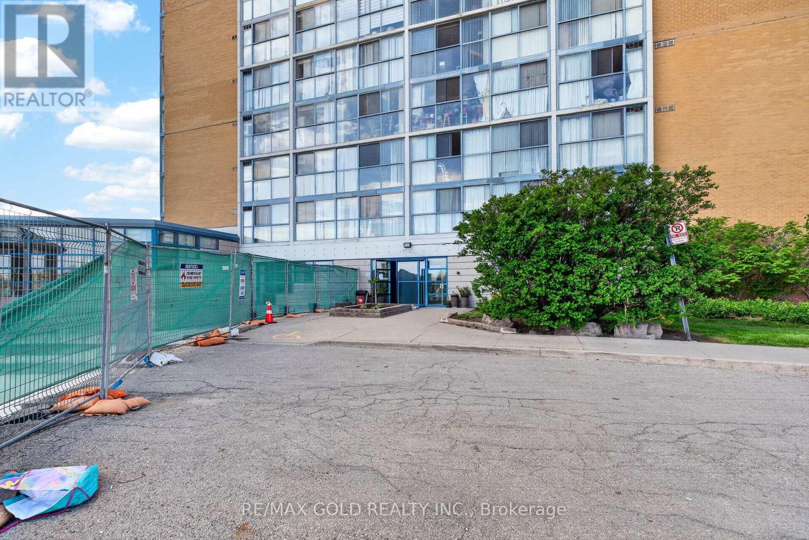 1911 - 35 Trailwood Drive, Mississauga, Ontario  L4Z 3L6 - Photo 38 - W13138766