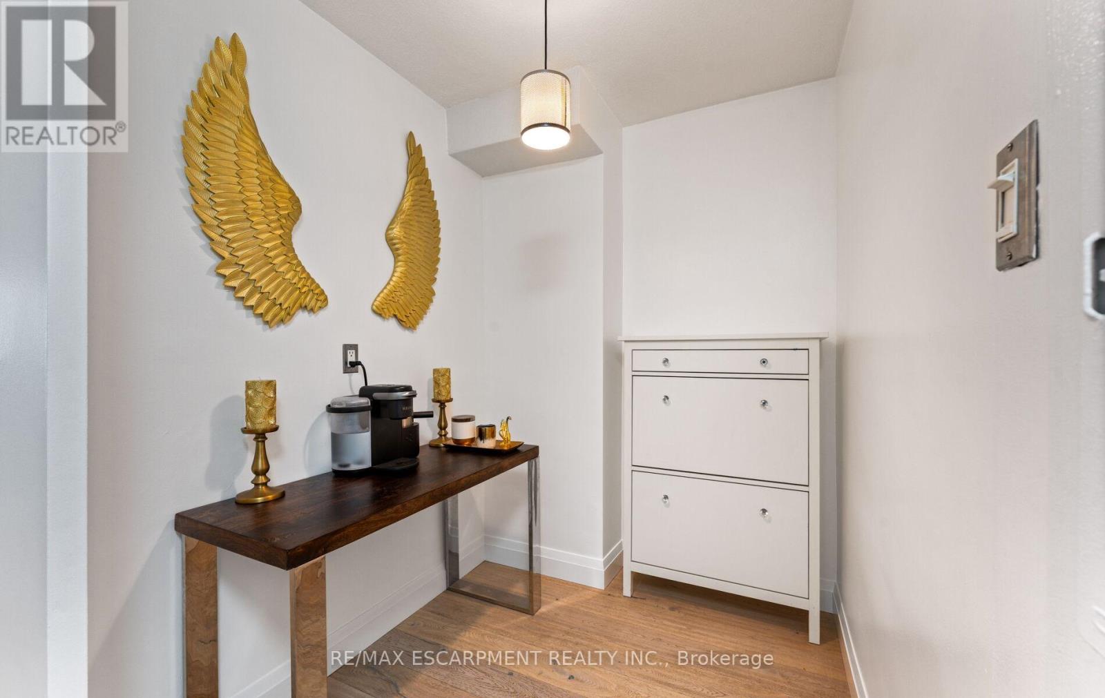 308c - 2 Valhalla Inn Road, Toronto, Ontario  M9B 6C3 - Photo 6 - W13138774