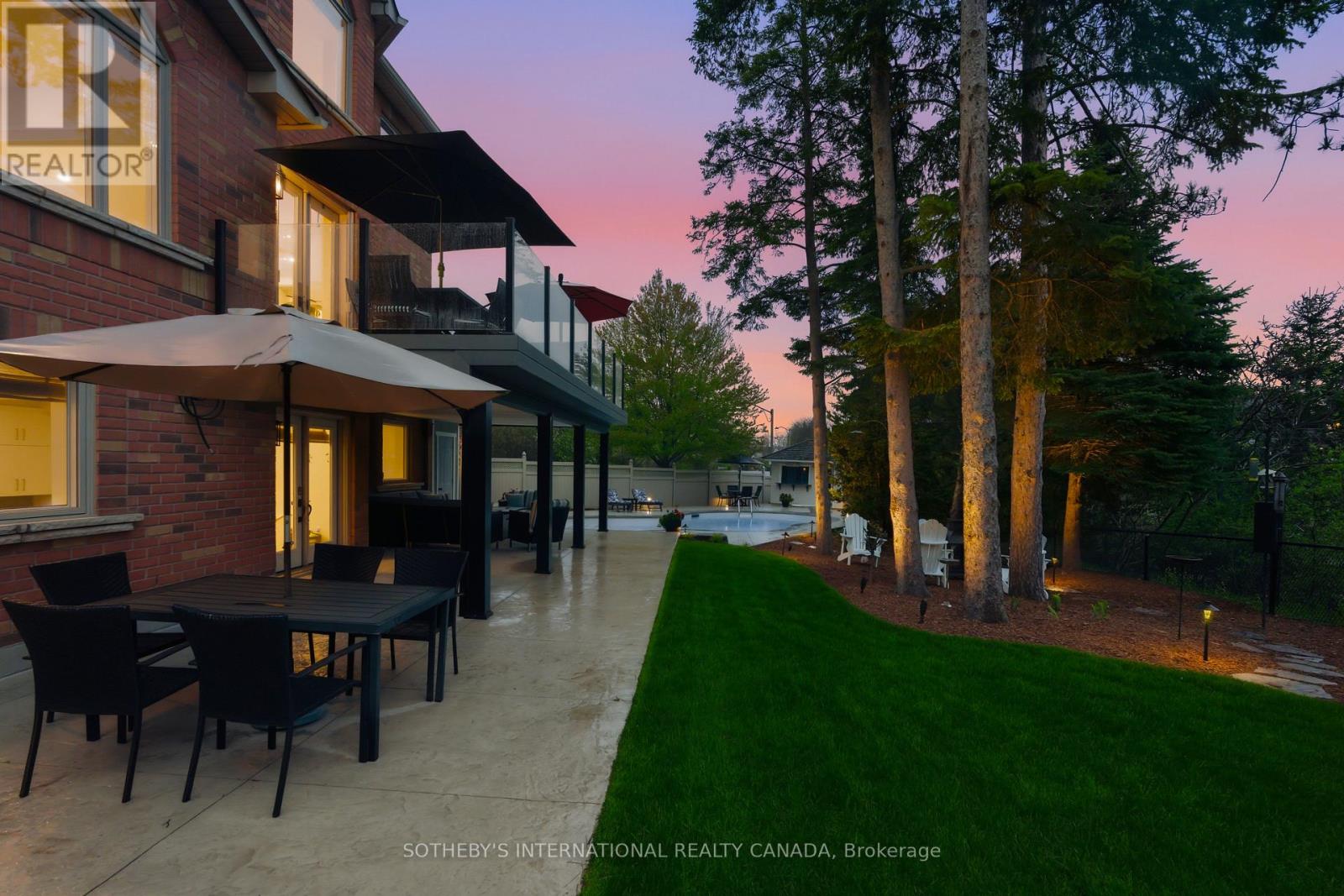 2432 Upper Valley Crescent, Oakville, Ontario  L6H 7P2 - Photo 45 - W13138820