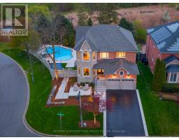 2432 UPPER VALLEY CRESCENT, Oakville, Ontario