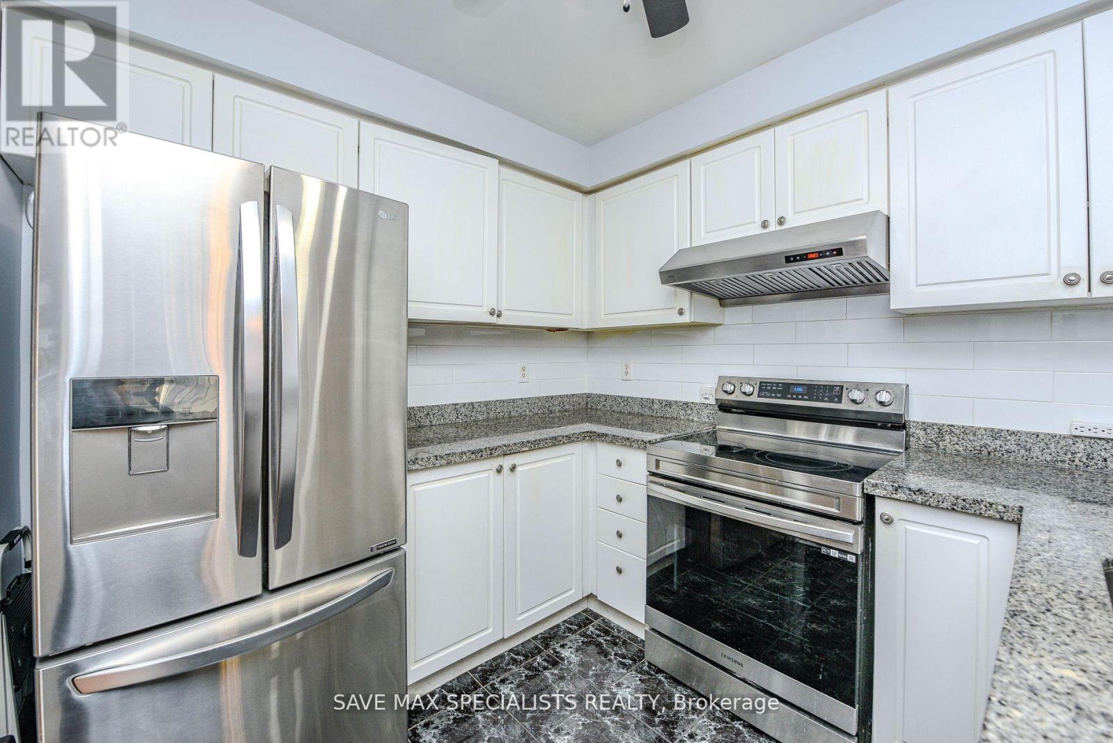 622 Lumberton Crescent, Mississauga, Ontario  L4Z 3Z5 - Photo 10 - W13138830