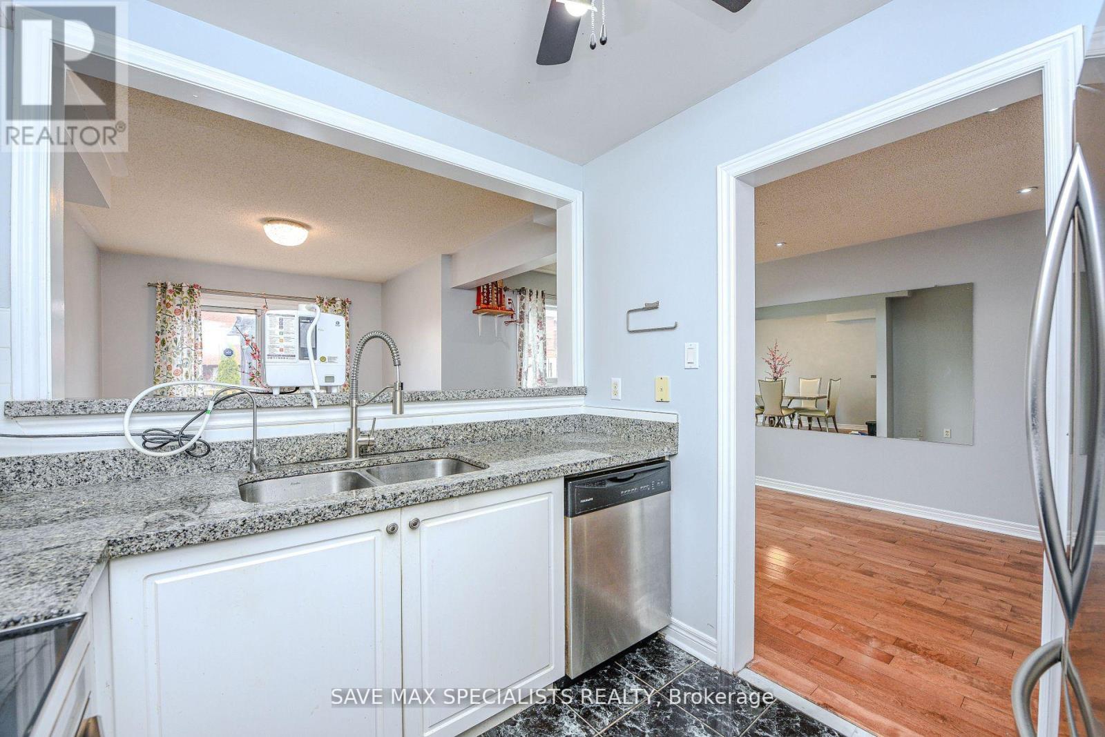622 Lumberton Crescent, Mississauga, Ontario  L4Z 3Z5 - Photo 11 - W13138830
