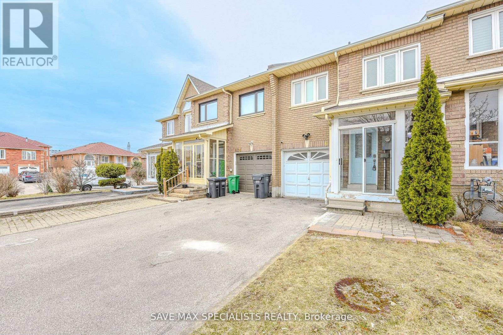 622 Lumberton Crescent, Mississauga, Ontario  L4Z 3Z5 - Photo 2 - W13138830