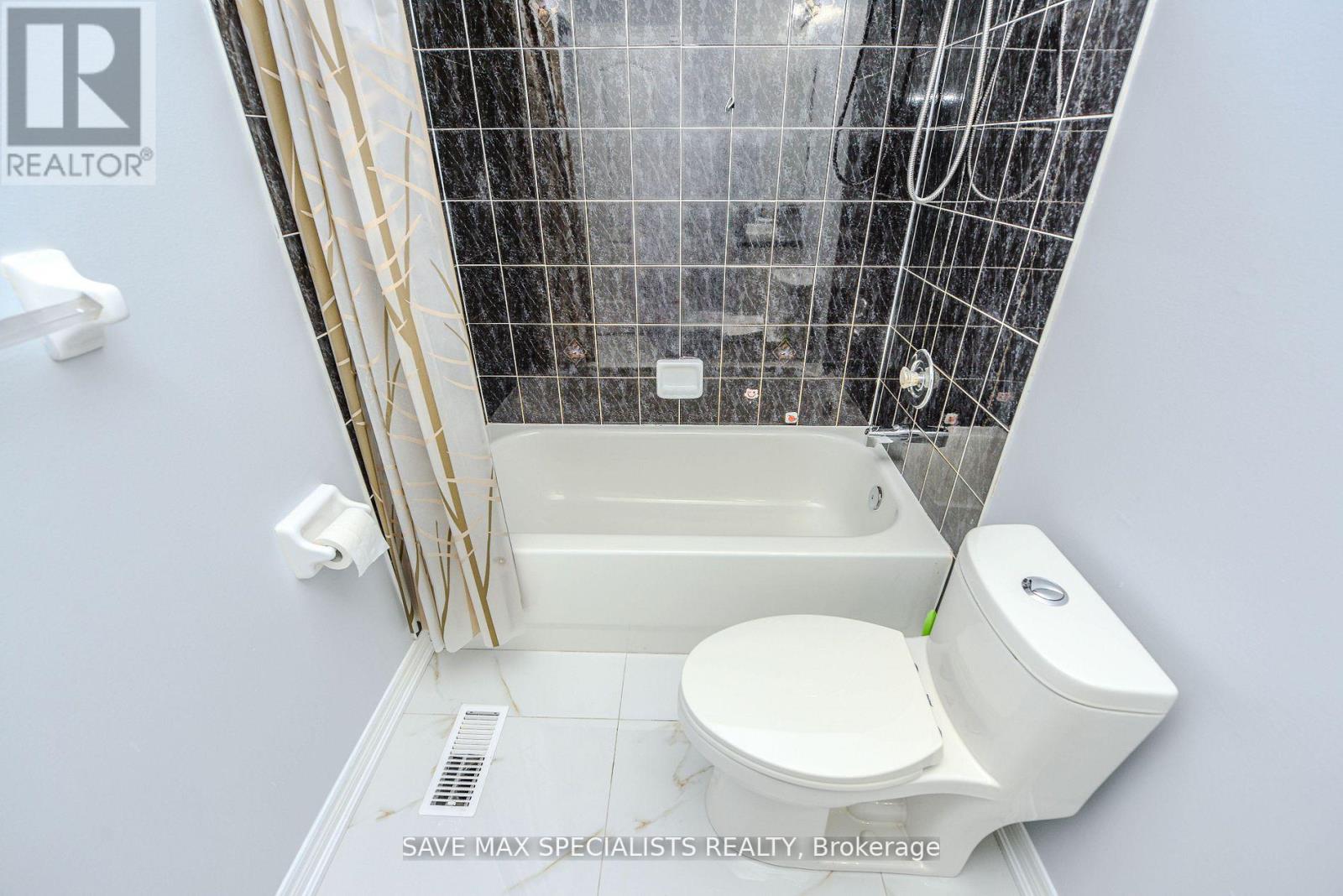 622 Lumberton Crescent, Mississauga, Ontario  L4Z 3Z5 - Photo 30 - W13138830
