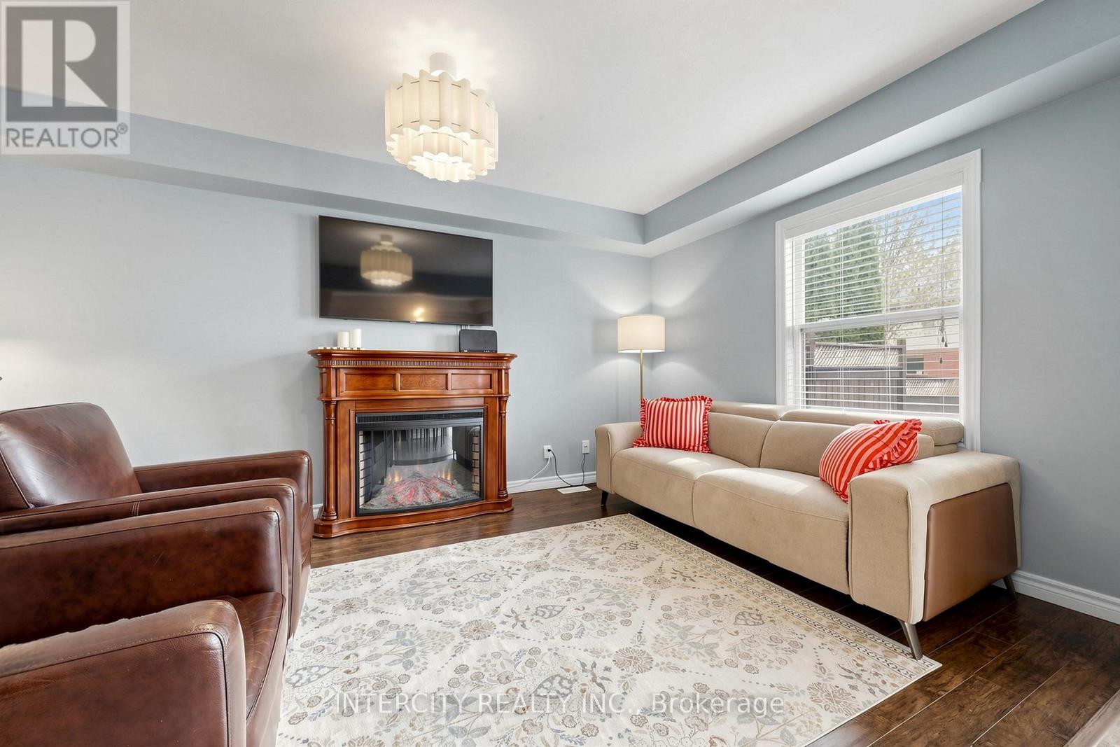 70 Edwards Street, Guelph, Ontario  N1E 0H7 - Photo 4 - X13138790