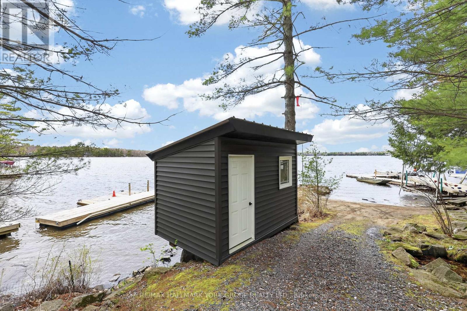 45 Island 2ml Island, Gravenhurst, Ontario  P0E 1G0 - Photo 40 - X13138794