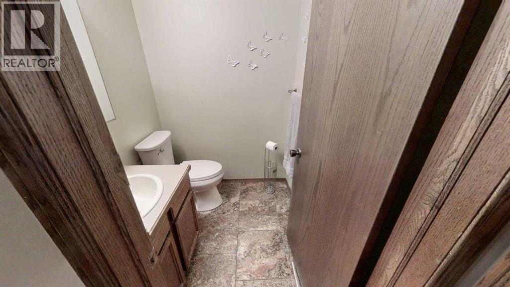 42 Ridgewood Boulevard W, Lethbridge, Alberta  T1K 6B9 - Photo 13 - A2278477