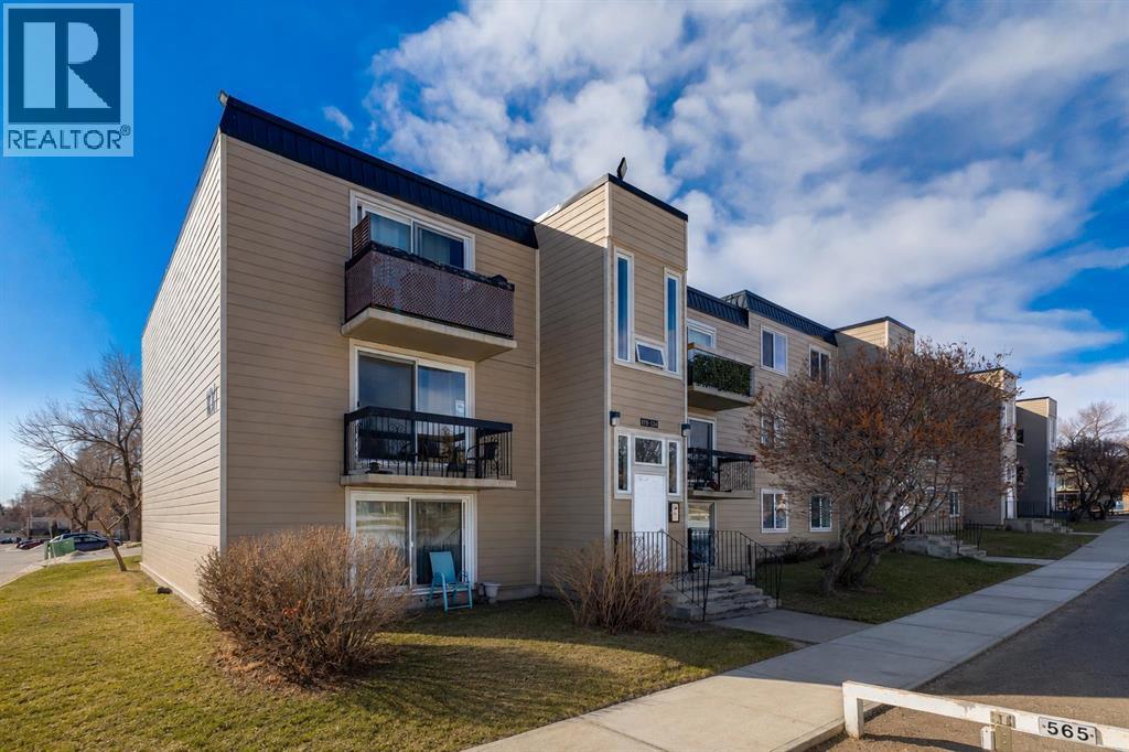 120, 315 Heritage Drive SE, Calgary, Alberta
