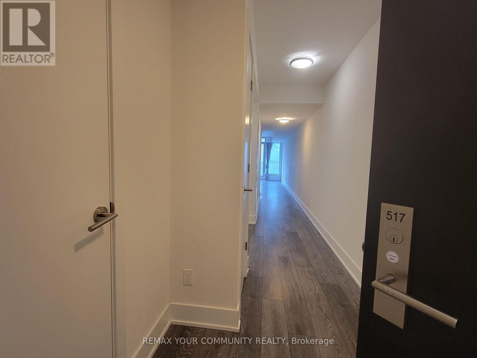 517 - 403 CHURCH STREET, Toronto, Ontario