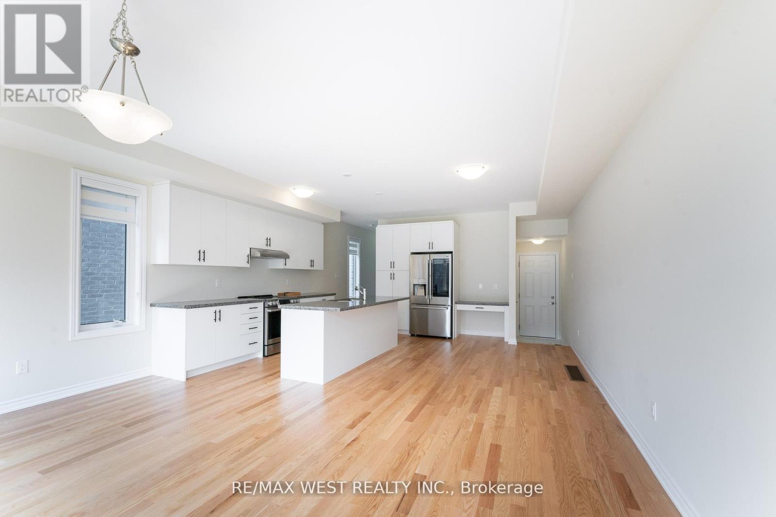 1424 National Common, Burlington, Ontario  L7P 0V7 - Photo 16 - W13067334