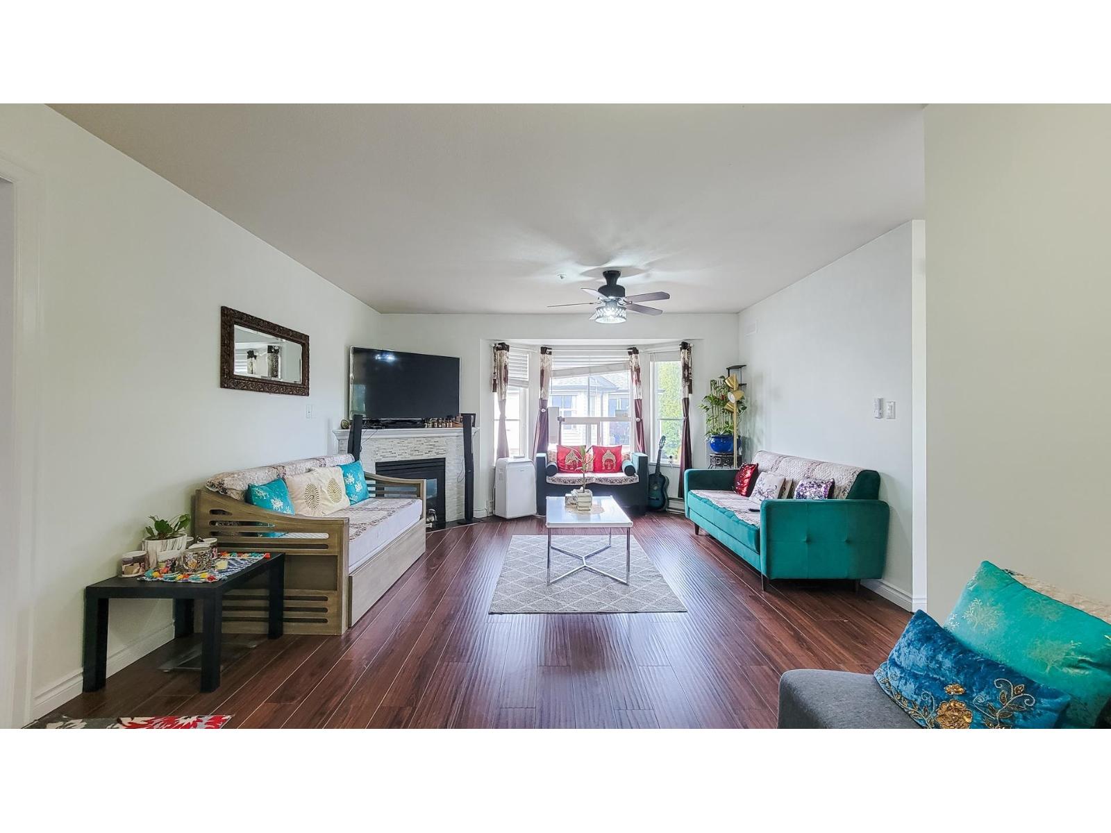 303 12769 72 AVENUE, Surrey, British Columbia